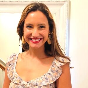 Meet your Posher, Rebecca